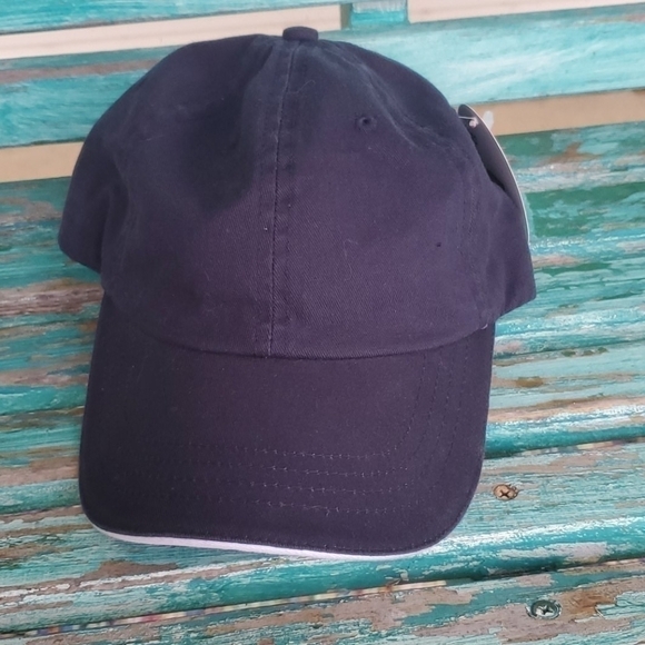 Other - NWT Navy Blue Hat